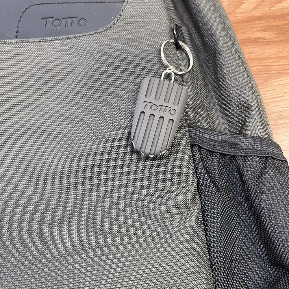 Totto Morral Backpack Tablet Pocket Laptop Pocket Suitcase Strap Olive Green NEW